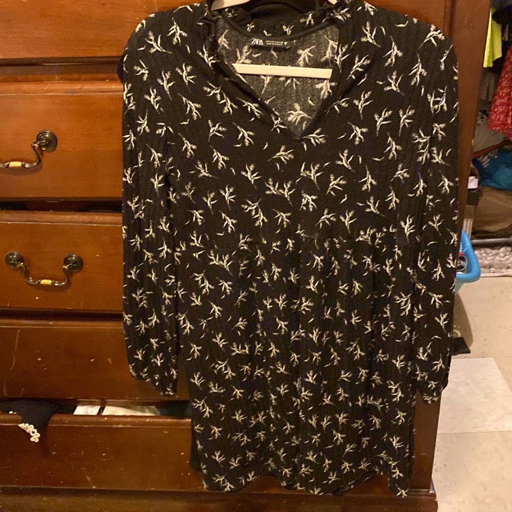 Used but in good conditioned. Worn 2 times